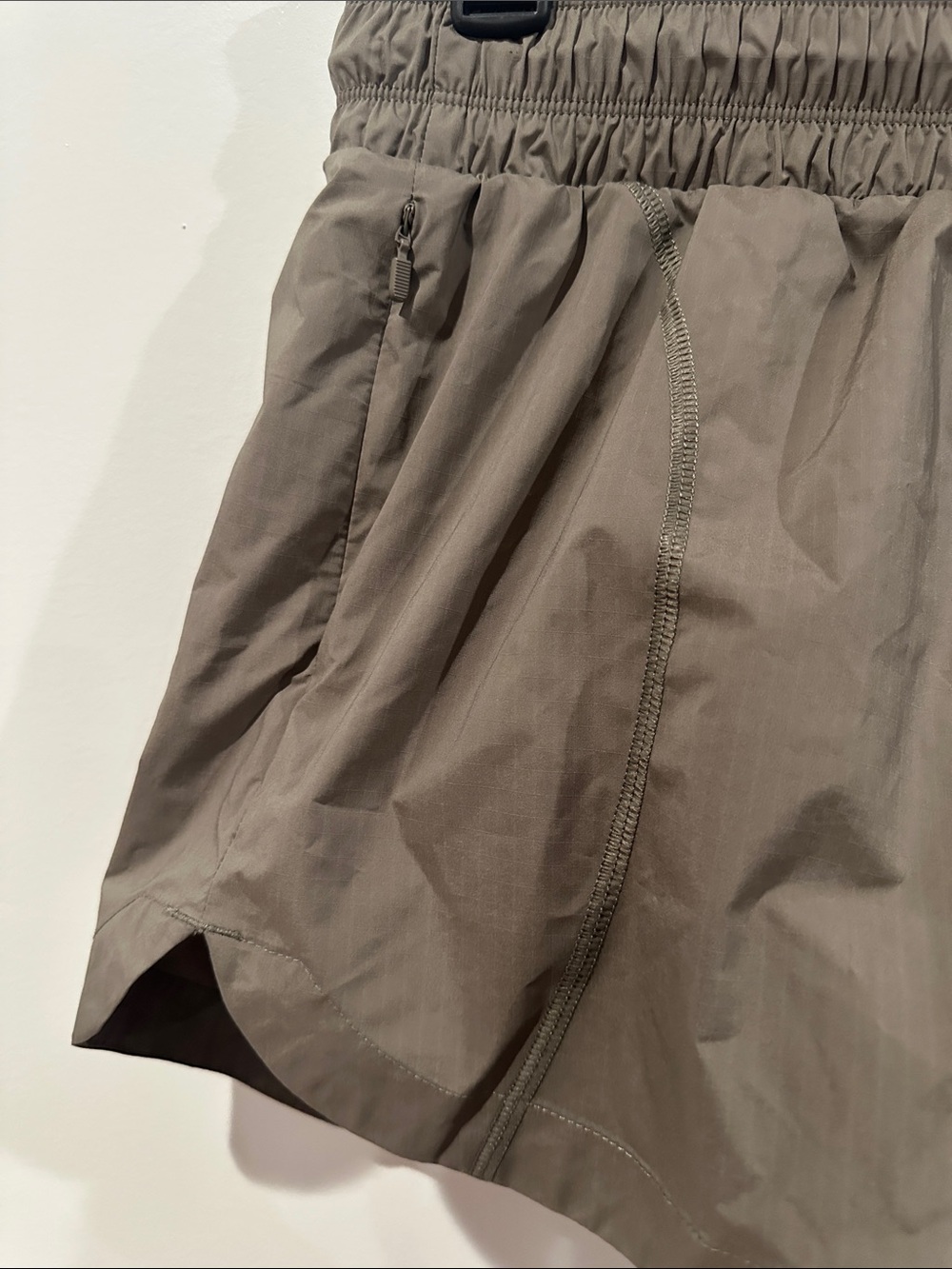 Women's Hike Run Shorts Size Small - Picture 5 of 13